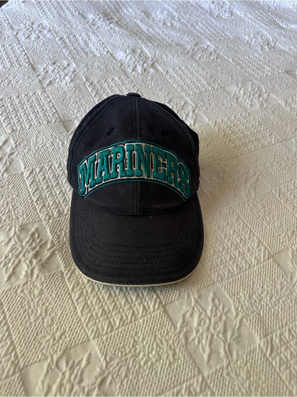 Seattle Mariners Embroidered Black Baseball Cap